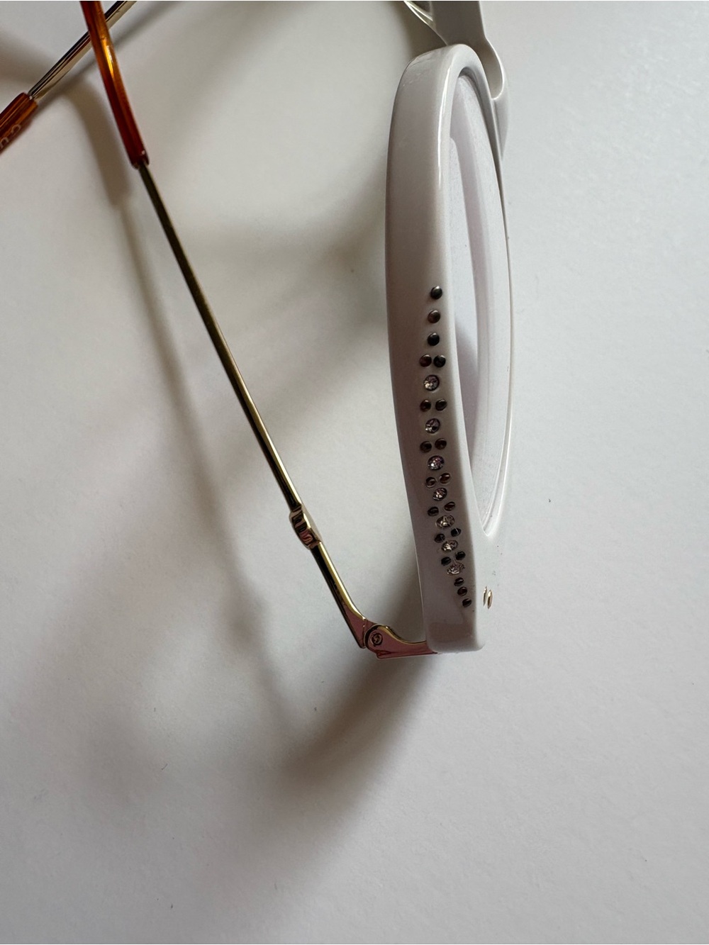 Gucci Glasses - Picture 14 of 16